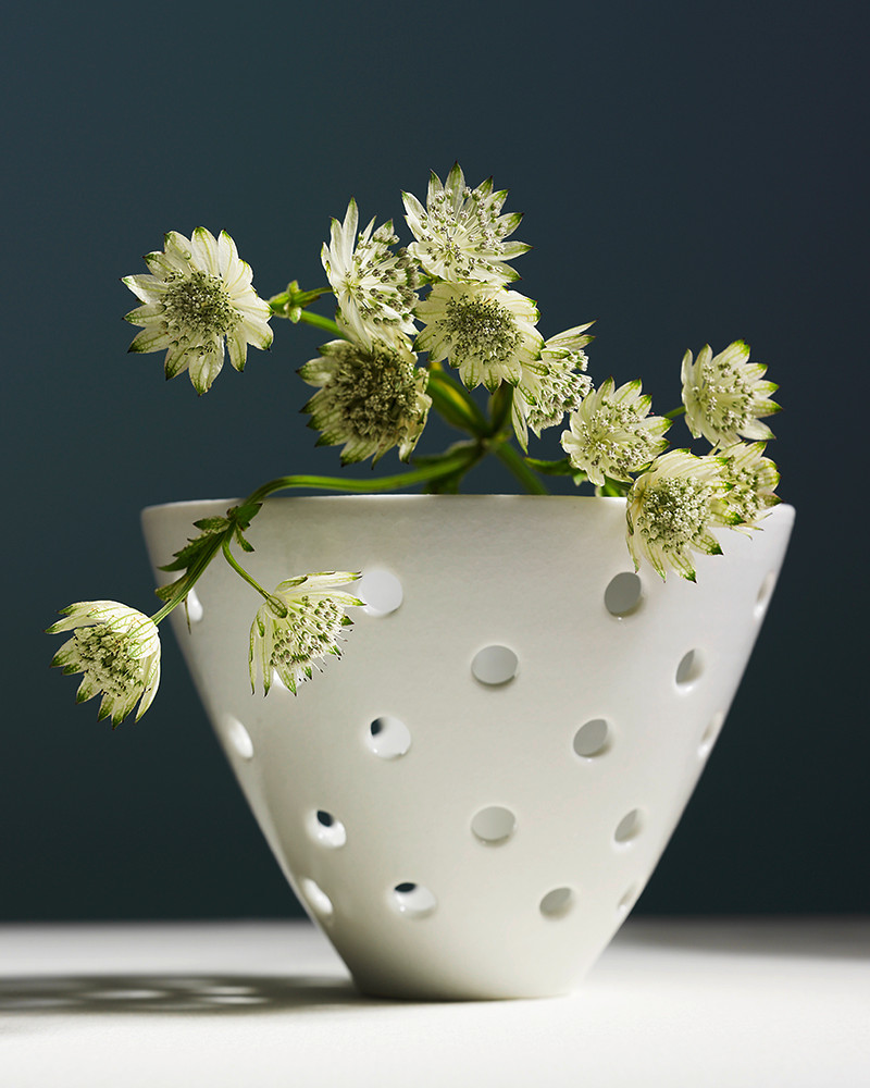 06.1 Keramikschale mit Blumen